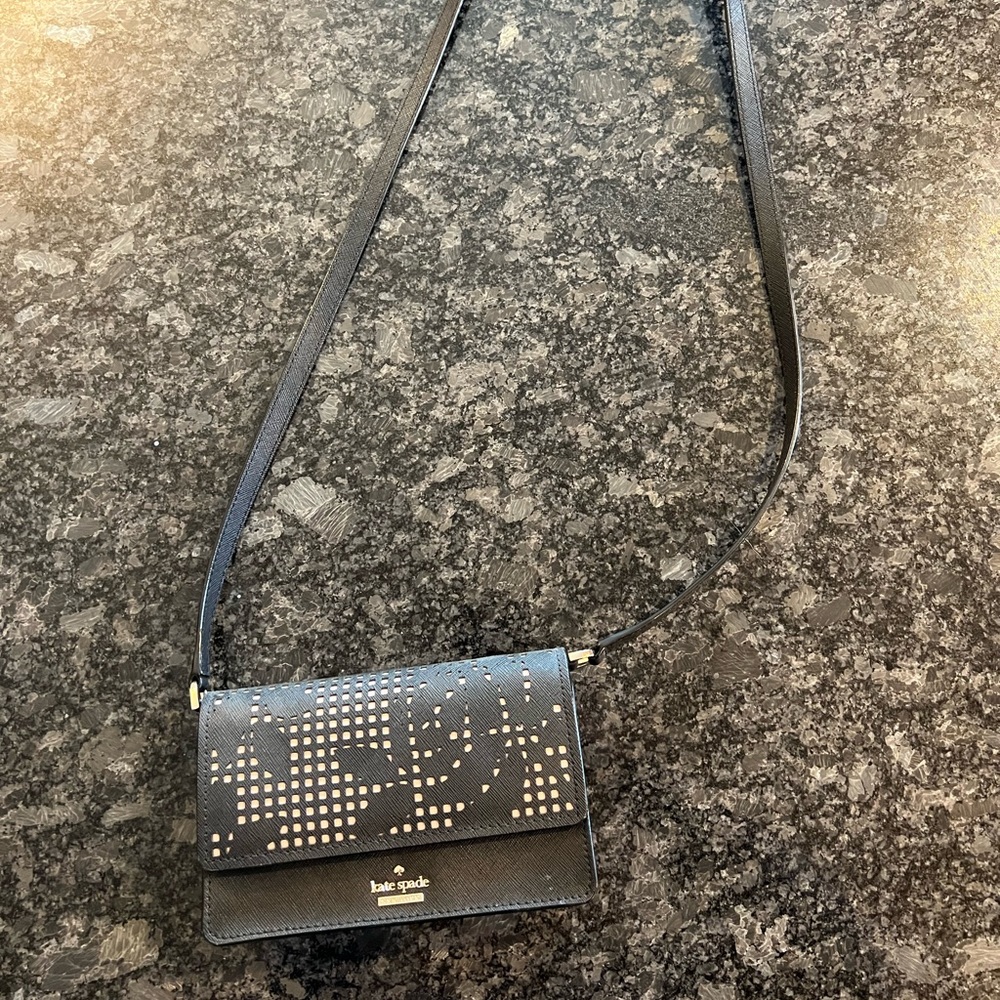 Black Kate Spade Crossbody With Peekaboo Blush Detail